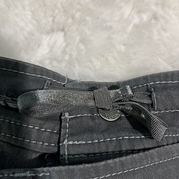 Kuhl roll up cargo pants - Picture 11 of 16